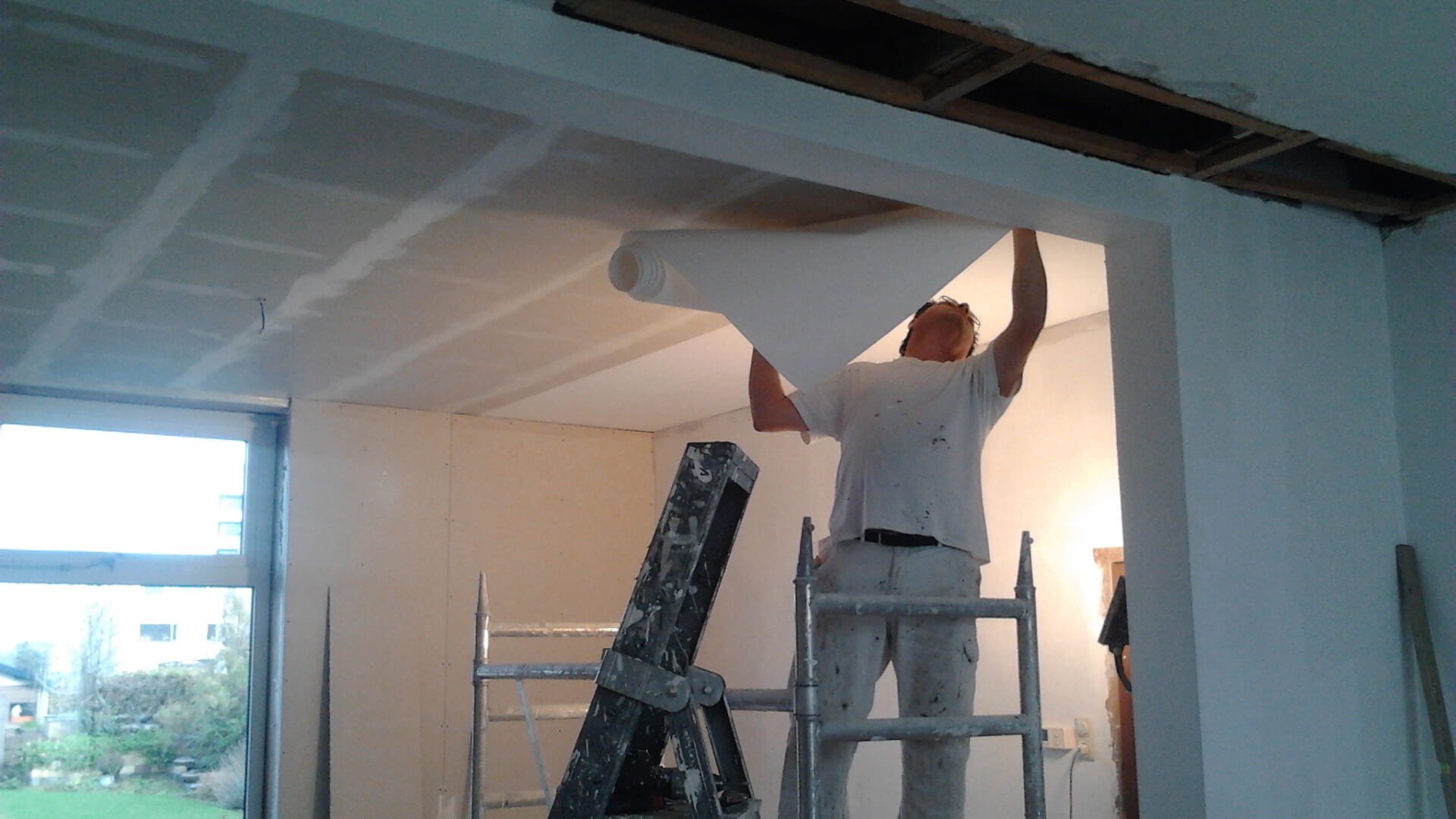 renovlies behang plakken